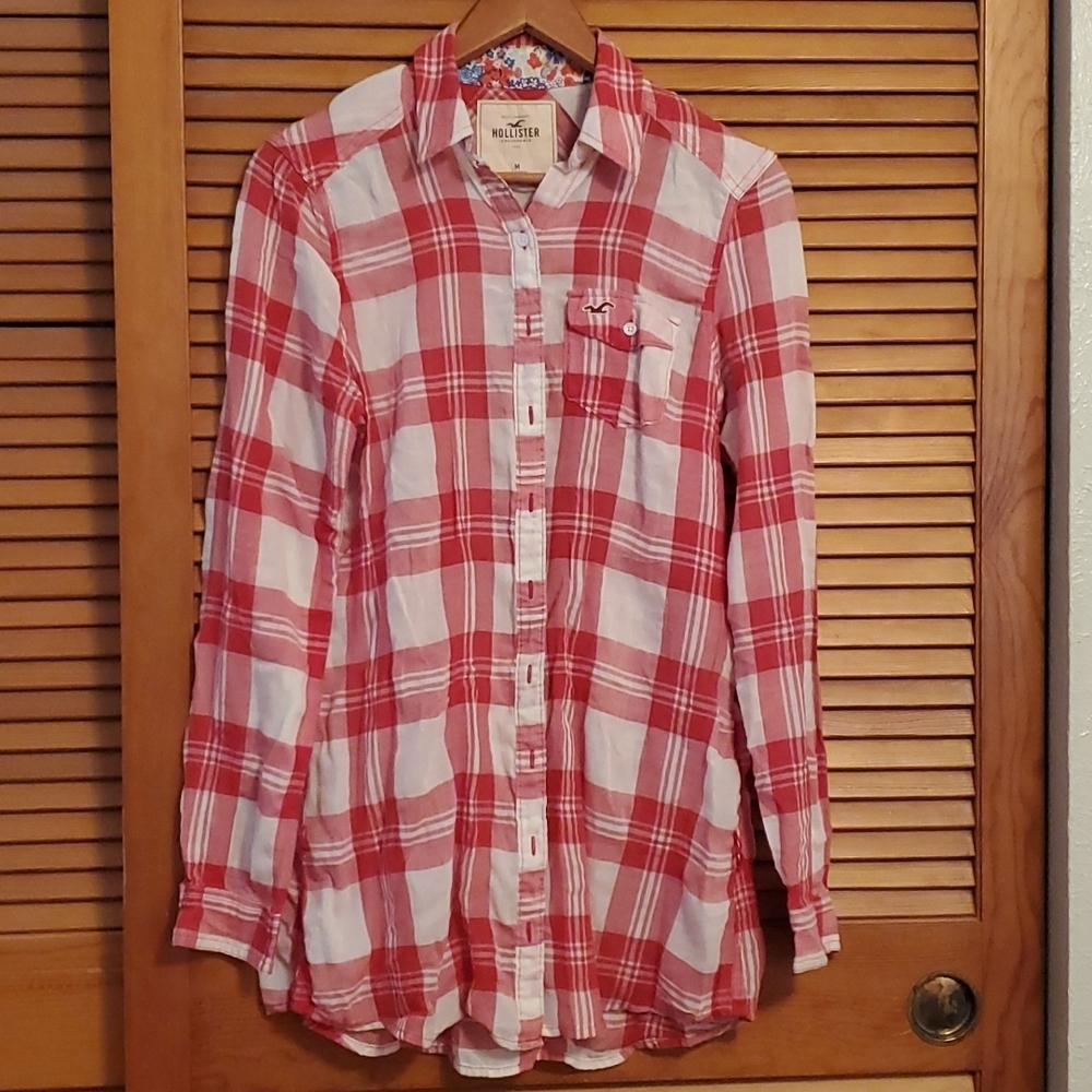 Hollister Button Up
